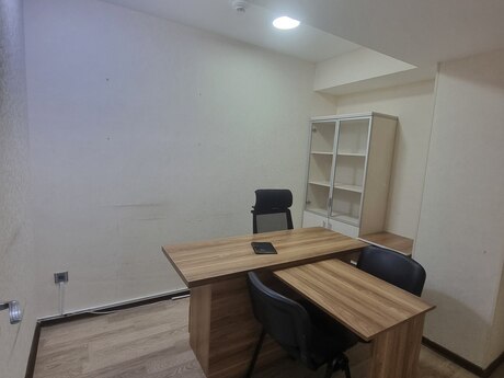 1 otaqlı ofis - 28 May m. - 8 m²