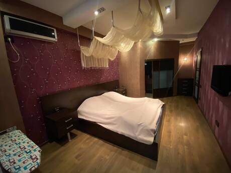 3-room apartment for rent, 150 m², İnşaatçılar: 849 ₼/mo 3