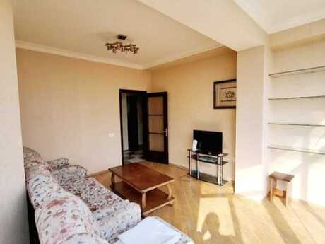Elan №6297394 - Bakı, 8 Noyabr m., 2 otaqlı, 75 m², 8/18 mərtəbə