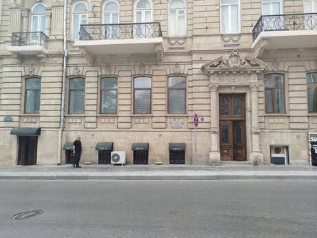 4 otaqlı ofis - İçəri Şəhər m. - 150 m²