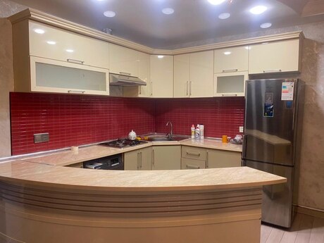 3-комн. вторичка - Наримановский  р. - 85 м²