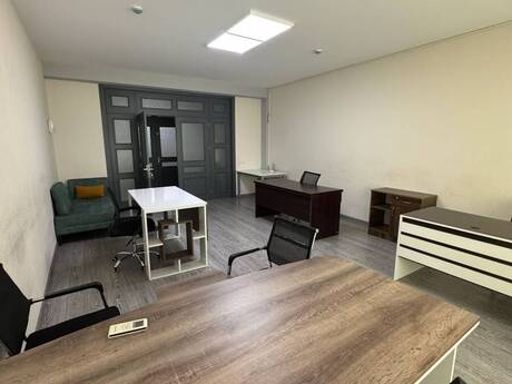 1 otaqlı ofis - Nərimanov r. - 40 m²