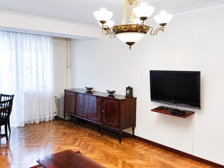2 otaqlı yeni tikili - Elmlər Akademiyası m. - 75 m²