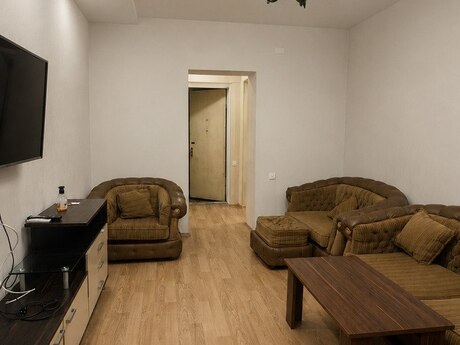 Elan №6297468 - Bakı, Sahil m., 3 otaqlı, 110 m², 3/5 mərtəbə