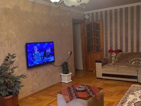 Elan №6297518 - Bakı, Neftçilər m., 2 otaqlı, 82 m², 9/9 mərtəbə