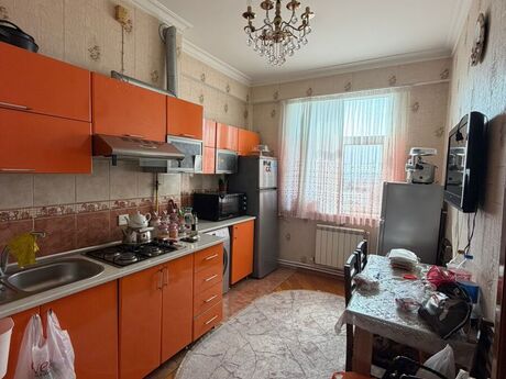 2-комн. новостройка - м. Нефтчиляр - 65 м²
