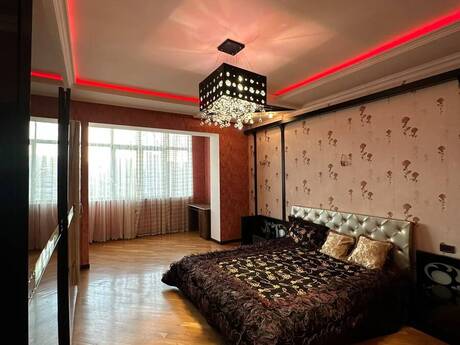 4 otaqlı yeni tikili - Nizami m. - 155 m²