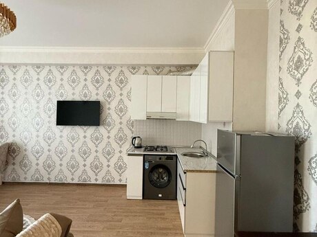 1-room new-build apartment for rent in 28 May, 41 m², 700 AZN/mo, photo 4 / 10