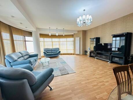 Elan №6197939 - Bakı, 28 May m., 4 otaqlı, 200 m², 9/16 mərtəbə