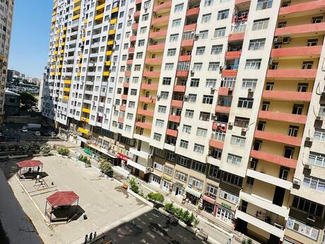 3-комн. новостройка - м. 8 ноября - 125 м²