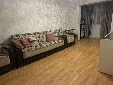 Elan №6297993 - Bakı, Yeni Günəşli q., 3 otaqlı, 80 m², 6/9 mərtəbə