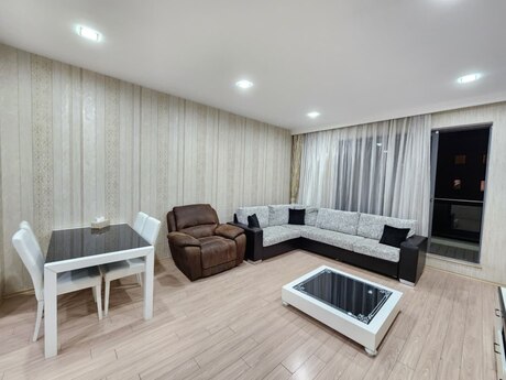 Elan №6298197 - Bakı, Nəsimi r., 2 otaqlı, 80 m², 5/33 mərtəbə