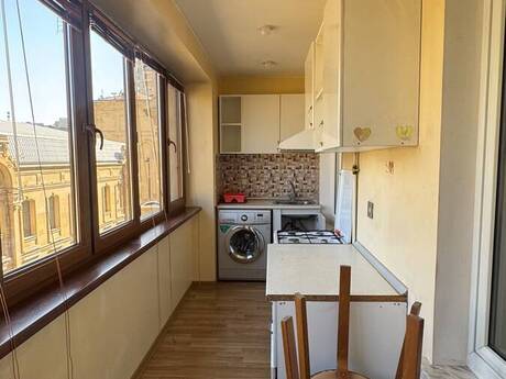 Kirayə 2 otaqlı mənzil, 40 m², İçəri Şəhər: 777 ₼/ay 5