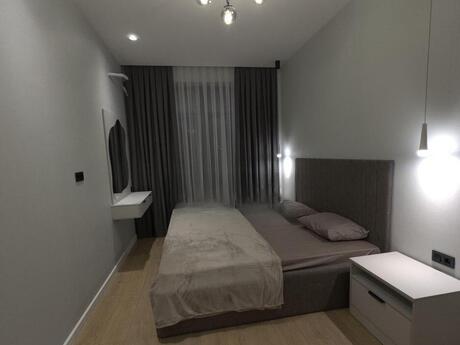 3 otaqlı yeni tikili - 8 Noyabr m. - 105 m²