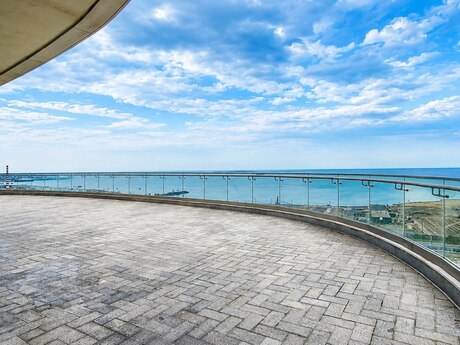 4 otaqlı yeni tikili - Ağ şəhər q. - 220 m²