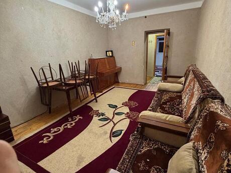 Elan №6298337 - Bakı, Bakıxanov q., 2 otaqlı, 55 m², 3/5 mərtəbə