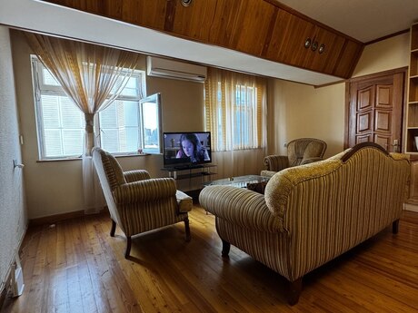 3 otaqlı mənzil, 75 m², 28 May: 280 000 ₼ 3