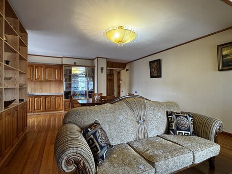 3 otaqlı mənzil, 75 m², 28 May: 280 000 ₼ 5