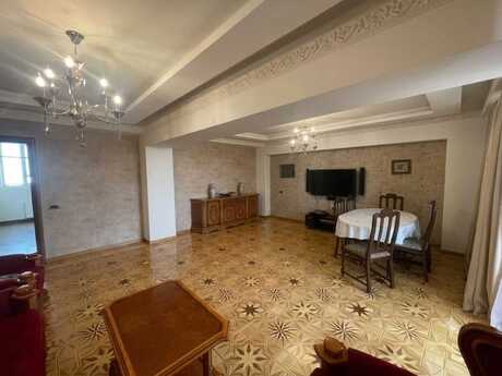6 otaqlı köhnə tikili - Nəriman Nərimanov m. - 171 m²