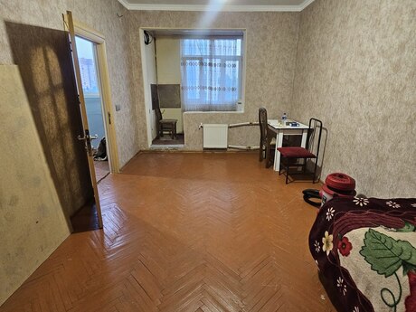 2 otaq · 43 m² · 5/5 mərtəbə, 7-ci mikrorayon