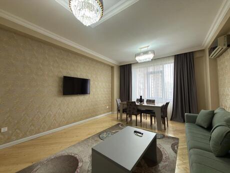 Kirayə 2 otaqlı mənzil, 75 m², Şah İsmayıl Xətai: 1 000 ₼/ay 4