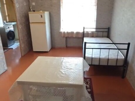 Elmlər Akademiyasında 2 otaqlı köhnə tikili mənzil kirayə verilir, 150 m², 150 AZN/ay, şəkil 3 / 4