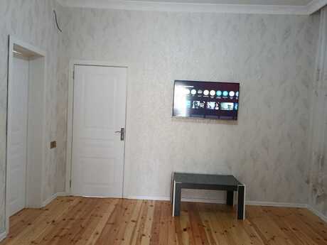 3 otaqlı həyət evi/bağ evi - Zabrat q. - 52 m²