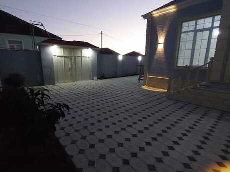 4 otaqlı həyət evi/bağ evi - Savalan q. - 120 m²