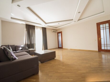 8 otaqlı həyət evi, 510 m², Gənclik: 2 975 000 ₼ 3