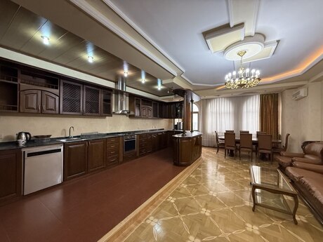 6-room apartment, 511 m², Nizami: 944 000 ₼ 3