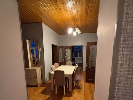 4 otaqlı həyət evi/bağ evi - Savalan q. - 120 m²