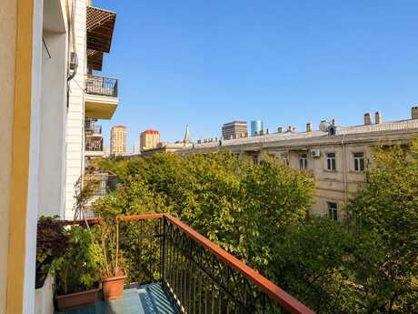3-room apartment, 90 m², Sahil: 400 000 ₼ 5