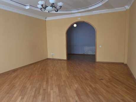 3 otaqlı yeni tikili - İnşaatçılar m. - 130 m²