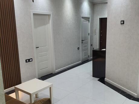 Kirayə 3 otaqlı mənzil, 120 m², Nizami: 1 700 ₼/ay 2