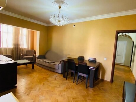 Объявление №6299335 - Баку, м. Насими, 2-комн., 60 м², 4/9 этаж