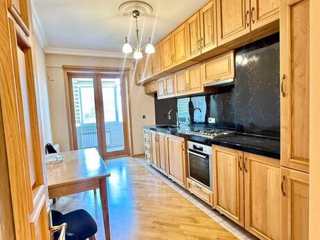 3 rooms · 126 m² · floor 2/16, Badamdar