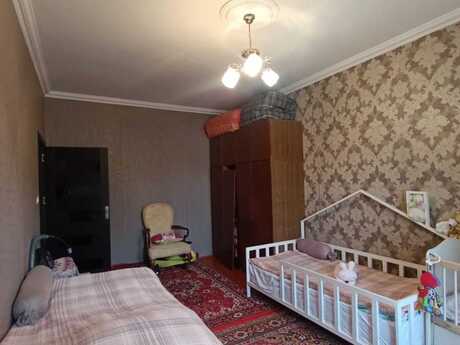 3 otaqlı köhnə tikili - Xalqlar Dostluğu m. - 85 m²