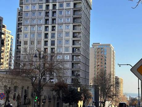 3 otaq · 109 m² · 13/17 mərtəbə, 28 May