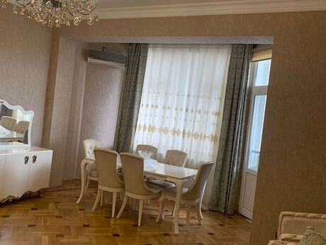 Объявление №6299734 - Баку, Ясамальский р., 3-комн., 149 м², 4/17 этаж