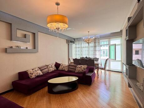 3 otaqlı mənzil, 116 m², Şah İsmayıl Xətai: 366 000 ₼ 3