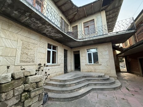 7 otaqlı həyət evi, 350 m², Yeni Ramana: 250 000 ₼ 3