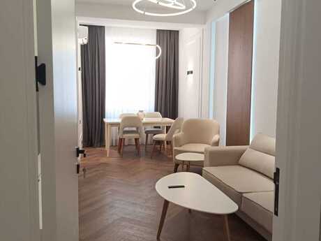 Elan №6299853 - Bakı, Nəriman Nərimanov m., 3 otaqlı, 110 m², 9/16 mərtəbə