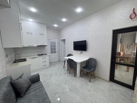Elan №6300013 - Bakı, Qara Qarayev m., 3 otaqlı, 70 m², 15/17 mərtəbə