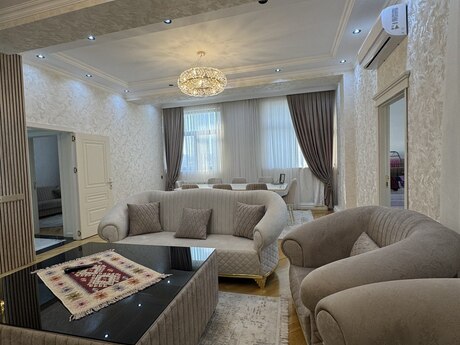 4 otaqlı mənzil, 150 m², London Evləri: 495 000 ₼ 2