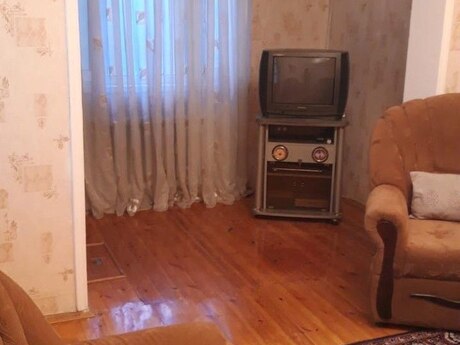 Elan №6300345 - Bakı, 20 Yanvar m., 2 otaqlı, 50 m², 1/5 mərtəbə