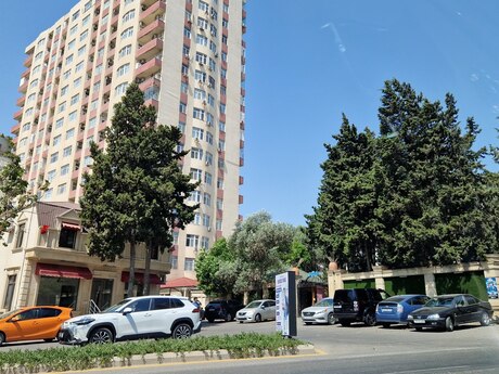Объявление №6186353 - Баку, м. Гянджлик, 2-комн., 107 м², 2/16 этаж