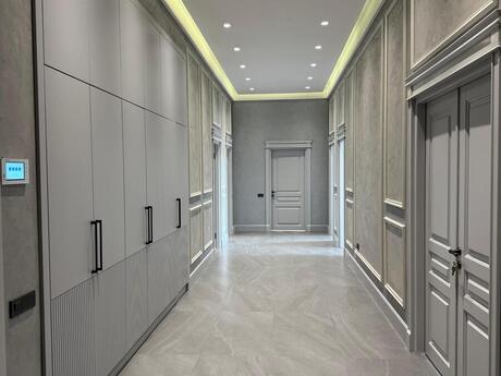4 otaqlı ofis - Ağ şəhər q. - 225 m²