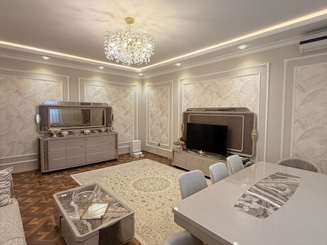 4 otaqlı həyət evi, 150 m², Zabrat: 200 000 ₼ 4