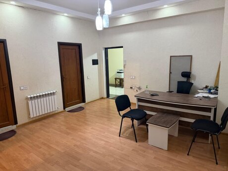 3-room apartment, 136 m², İnşaatçılar: 378 000 ₼ 2