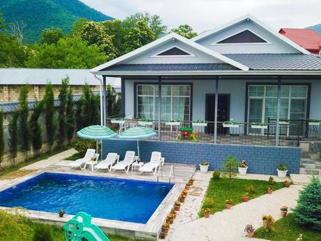 3 otaqlı həyət evi/bağ evi - Qəbələ - 180 m²